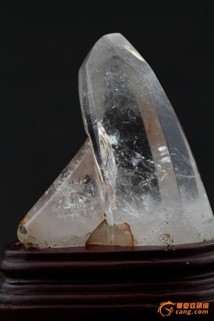 天然水晶原石摆件_在线拍卖网_艺术品拍卖_古玩拍卖_华夏收藏网