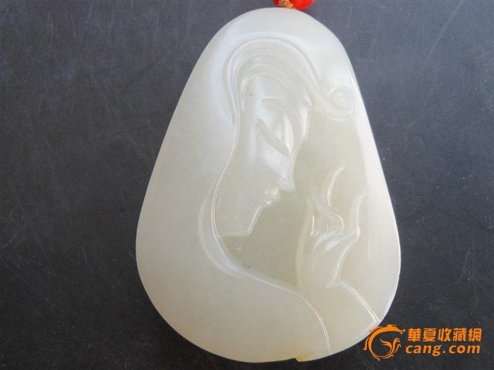 新疆和田玉籽料苏工精雕侧脸观音43克带证!图2