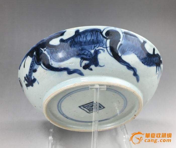 雍正-青花过墙龙纹盘图片