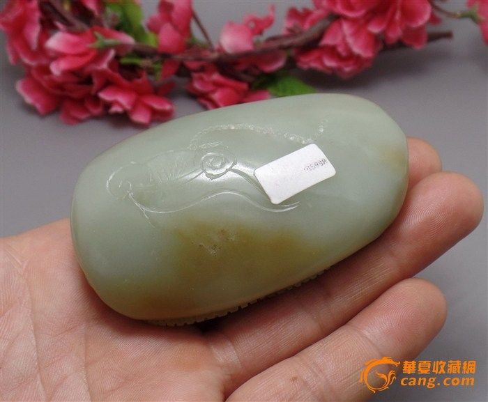 【和田花被】美女玉手玩件_拍卖在线_在线拍美女遭校绑后蹂躏长发图片
