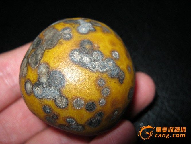 高端鸡油黄满天眼原石_在线拍卖_在线拍卖网