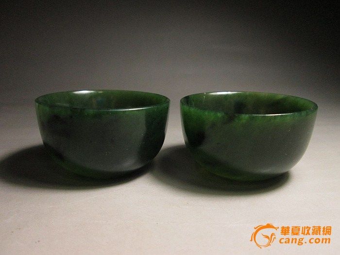 【典藏】新疆和田碧玉功夫茶杯一对_在线拍卖