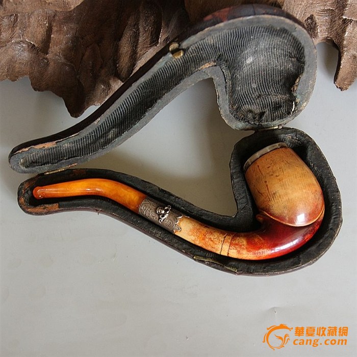 欧州回流海泡石蜜蜡烟嘴大烟斗带原盒,烟嘴是蜜蜡的,包浆漂亮的,杠杠
