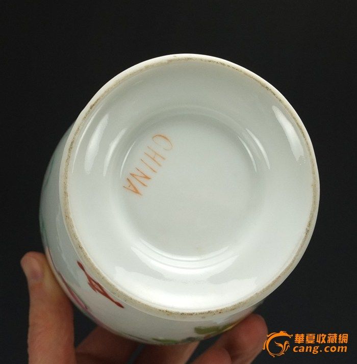 清代 【*博古纹*】_莲花口边_橄榄瓶(一对)图8