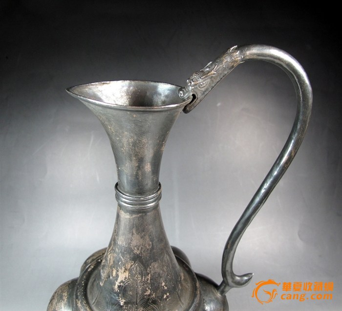 [民国白银刻花神女莲花纹酒具]