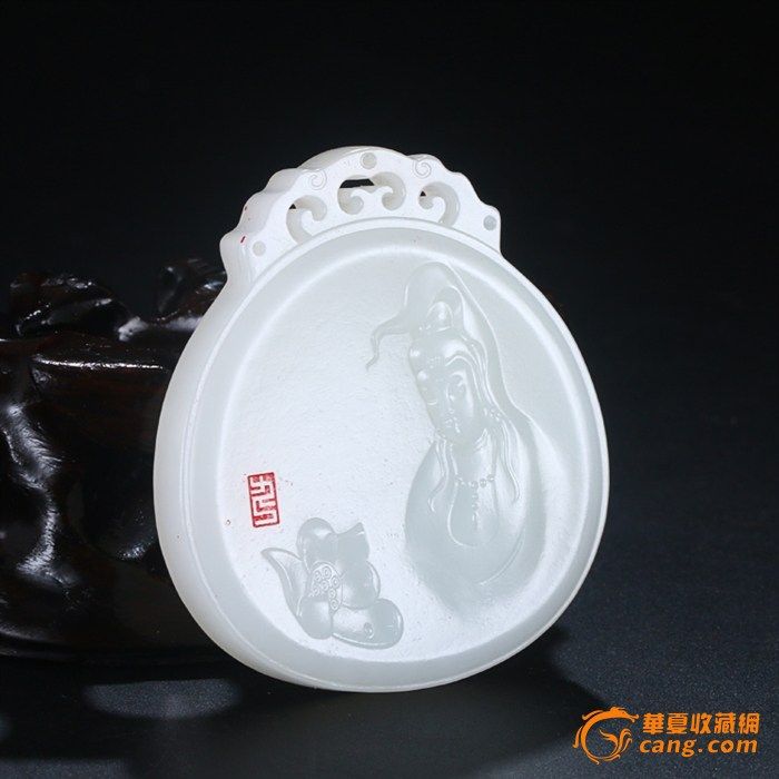 和田玉白玉籽料杨曦大师作品38g莲花观音挂件